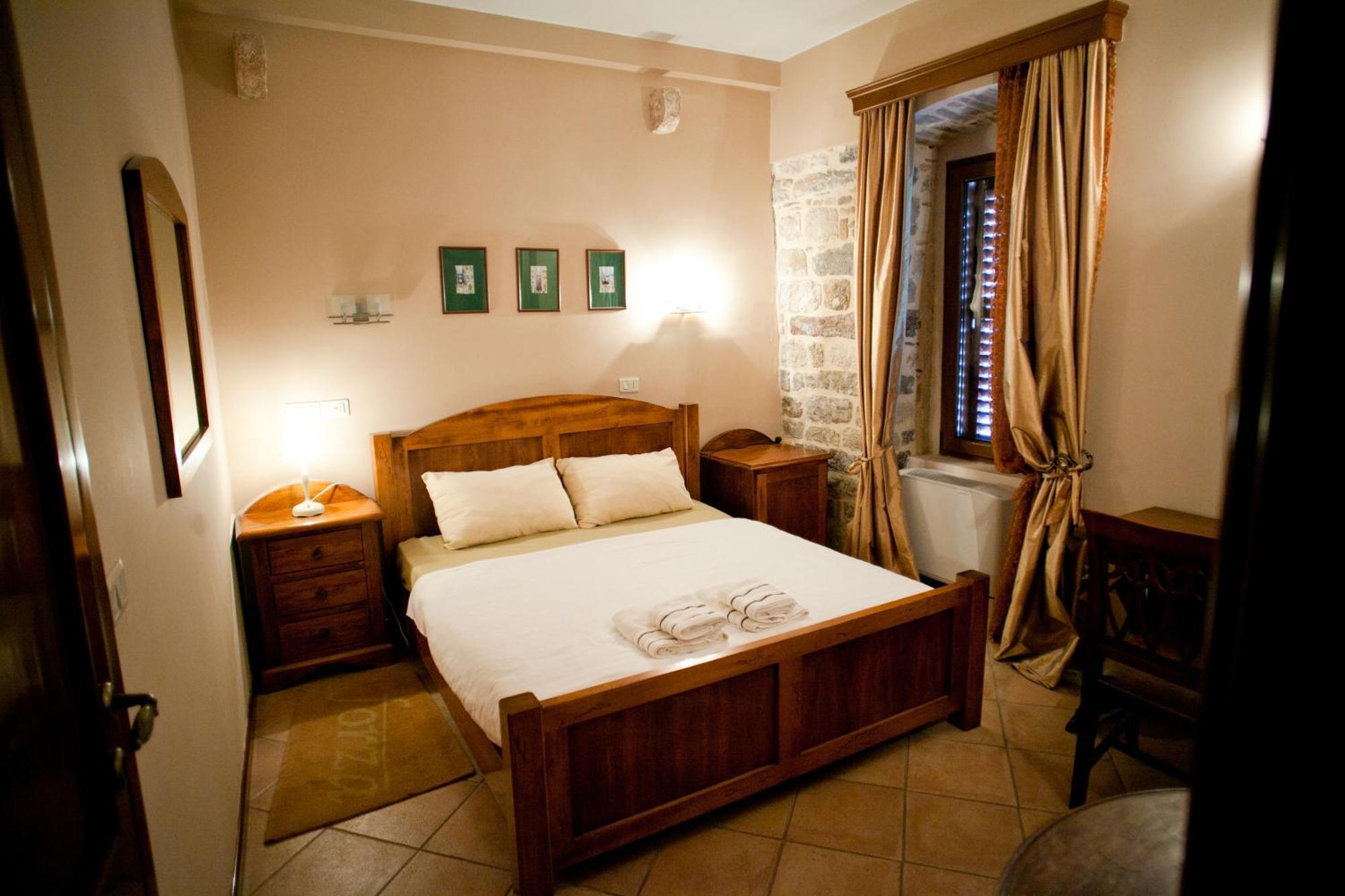 Guest House Forza Lux Kotor Oda fotoğraf