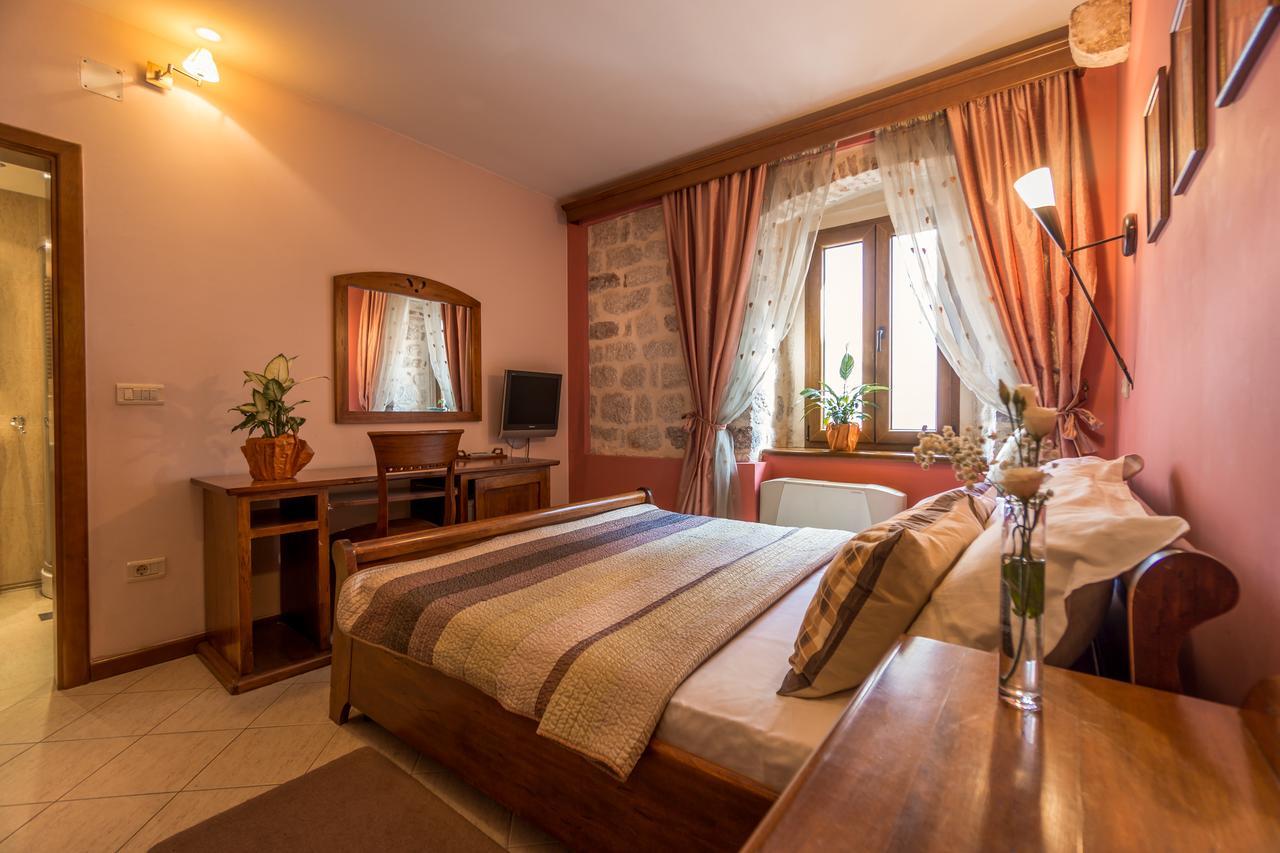 Guest House Forza Lux Kotor Dış mekan fotoğraf